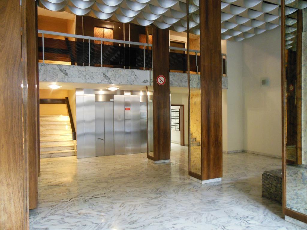 Appartement Silver La Regence Juan-les-Pins Oda fotoğraf